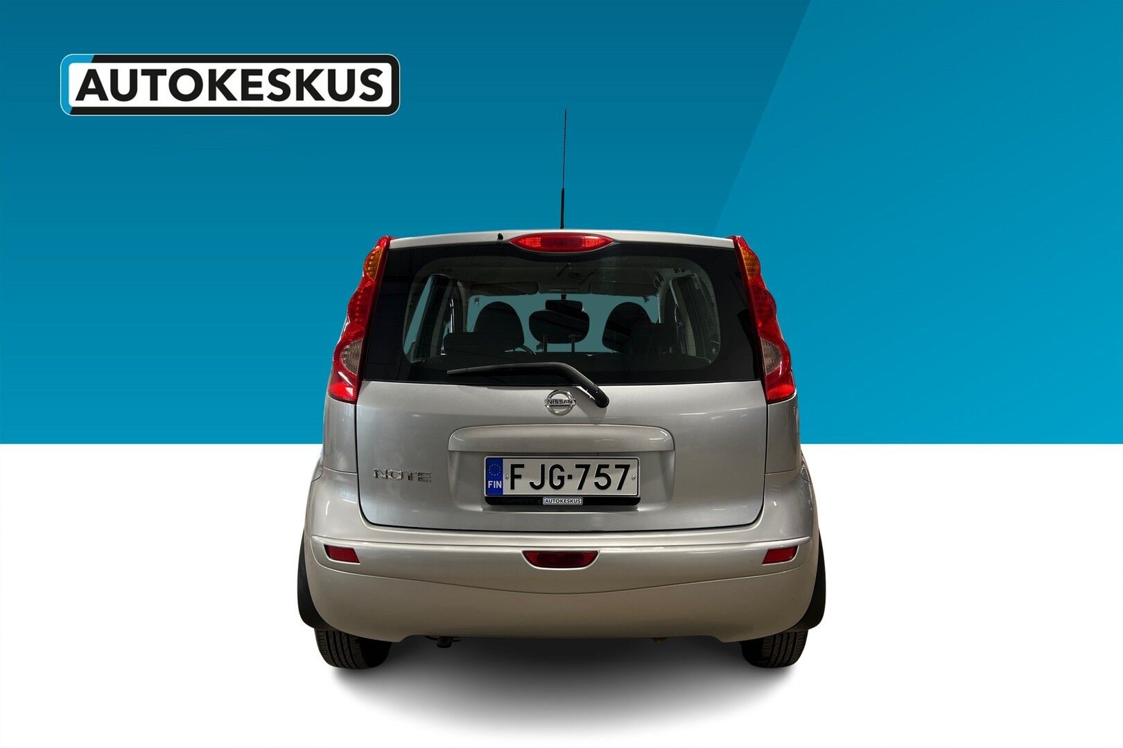 Nissan Note iso kuva 2