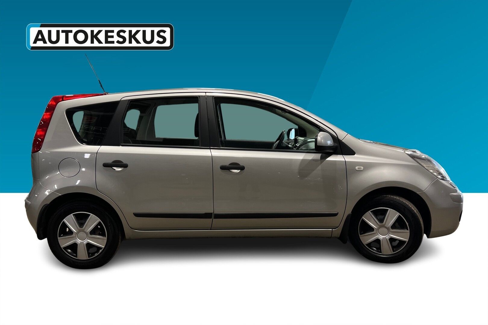 Nissan Note iso kuva 4