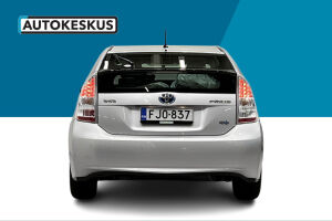 Toyota Prius esikatselu 5