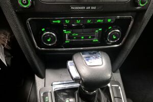 Skoda Superb esikatselu 16