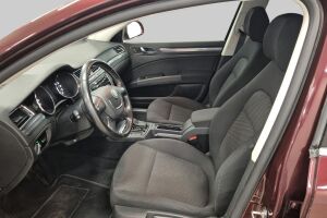 Skoda Superb esikatselu 9