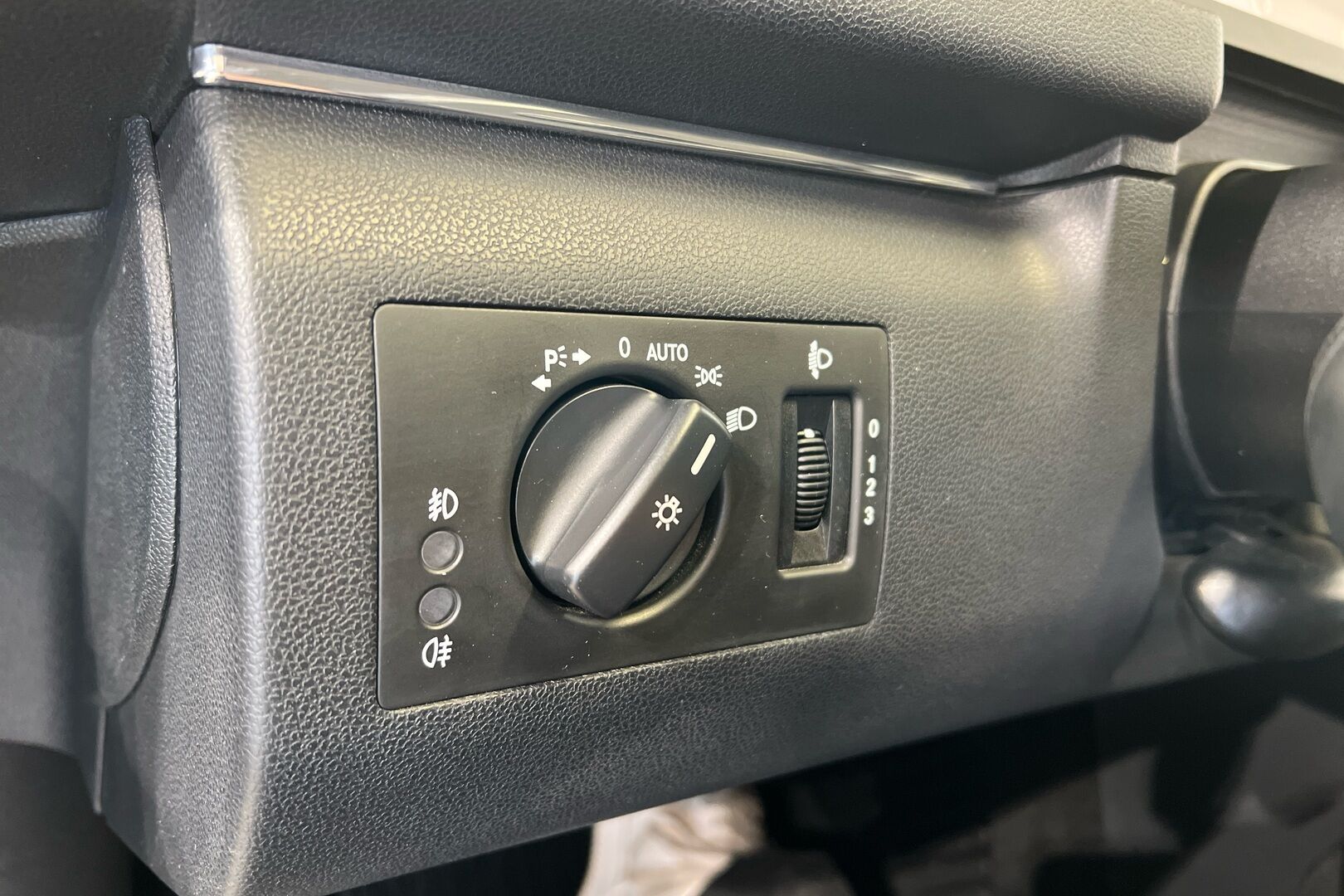 Mercedes-Benz B iso kuva 12