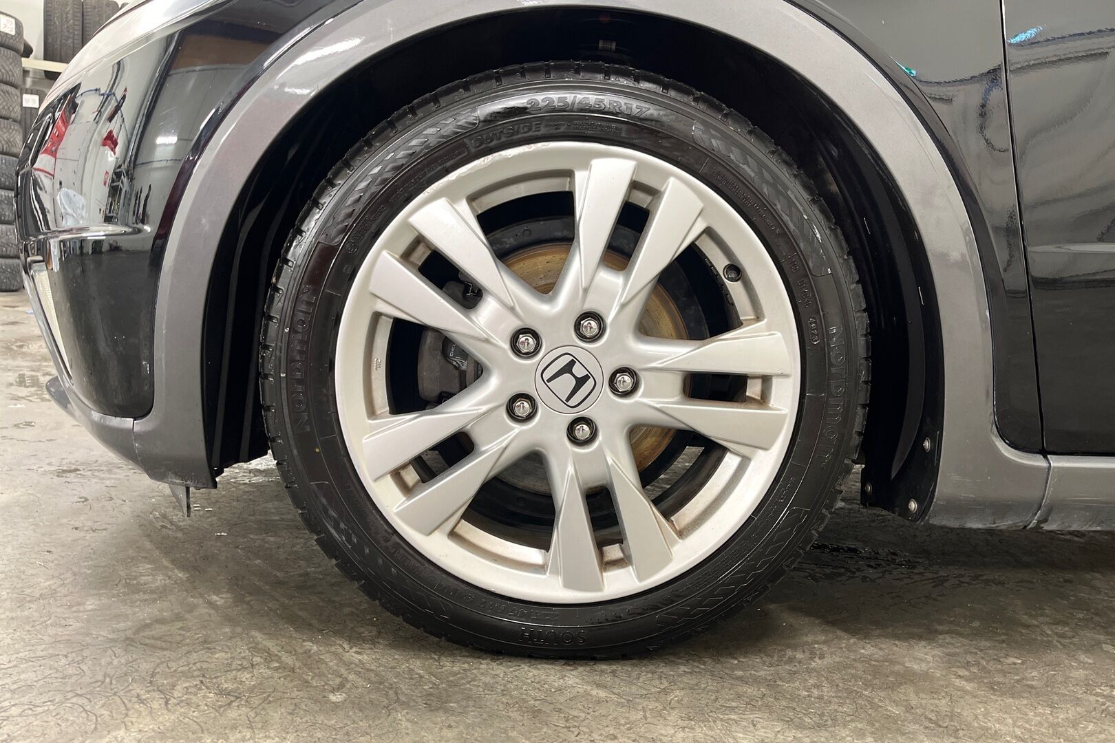 Honda Civic iso kuva 10