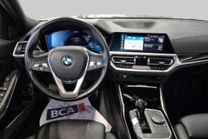 BMW 3-SARJA esikatselu 1