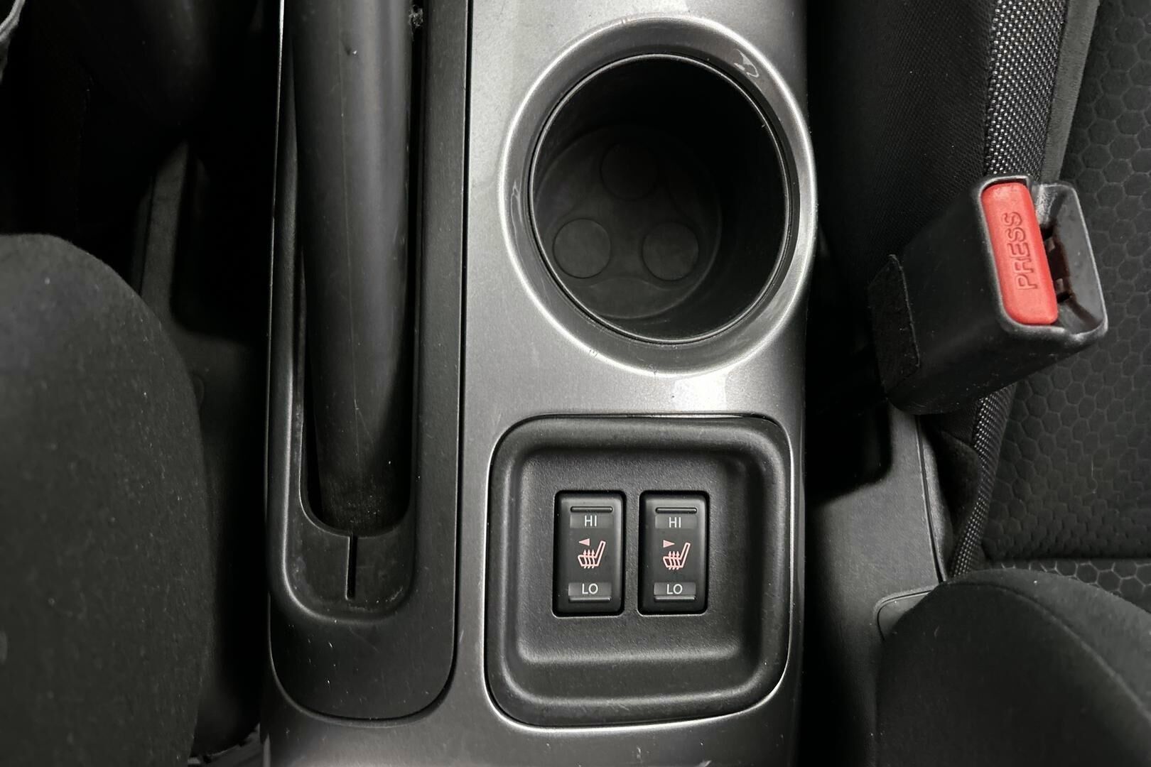 Nissan Juke iso kuva 19