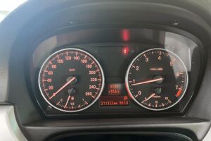 BMW 3-sarja esikatselu 14