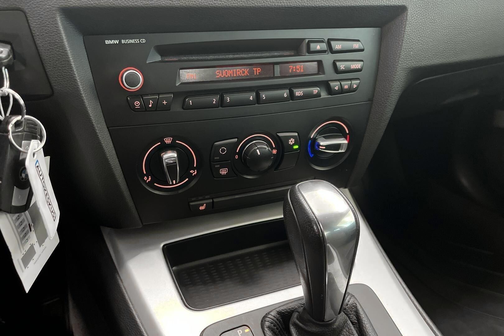 BMW 3-sarja iso kuva 15