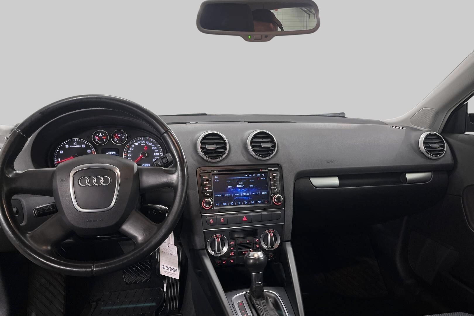 Audi A3 iso kuva 11