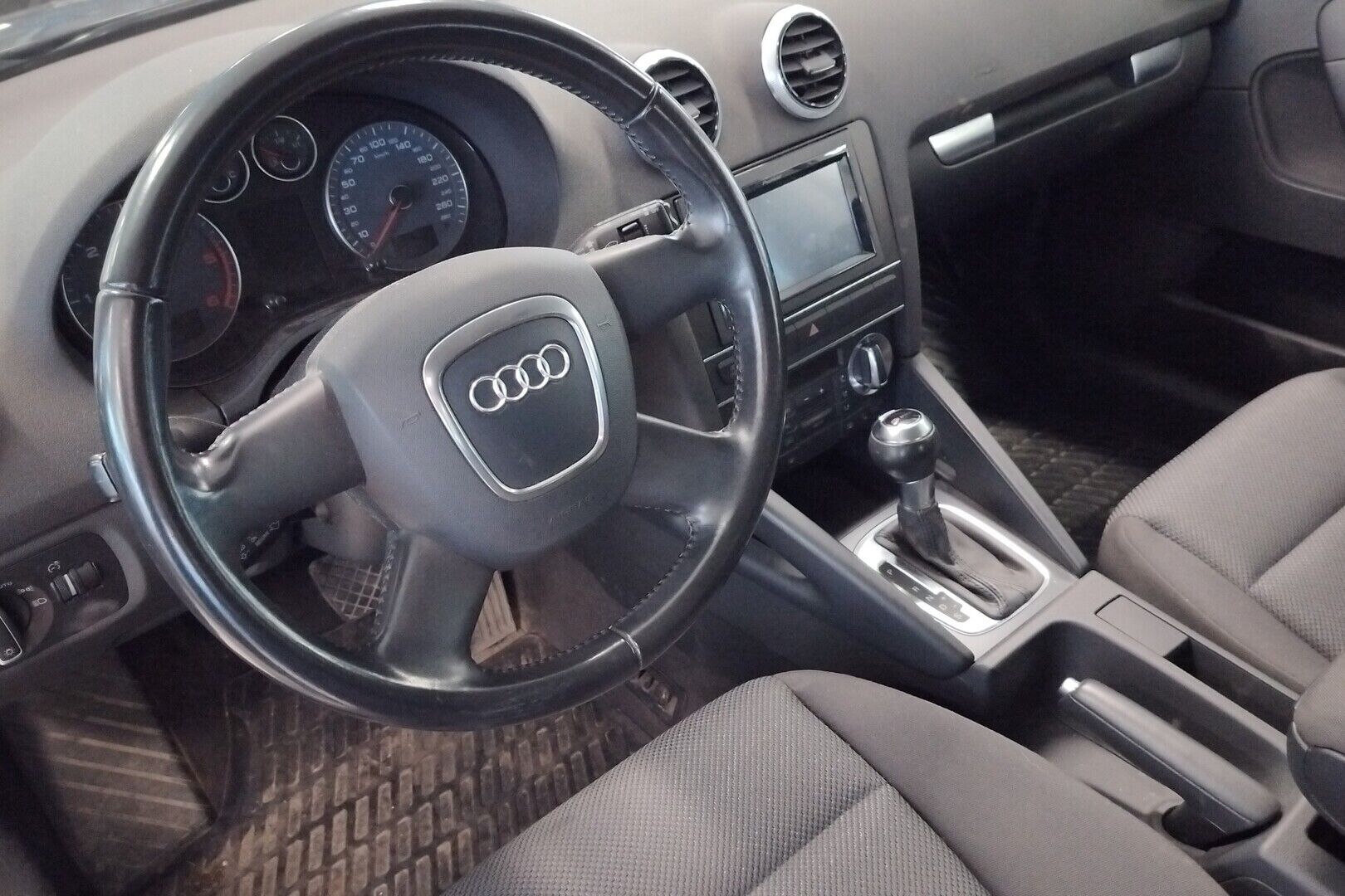Audi A3 iso kuva 1
