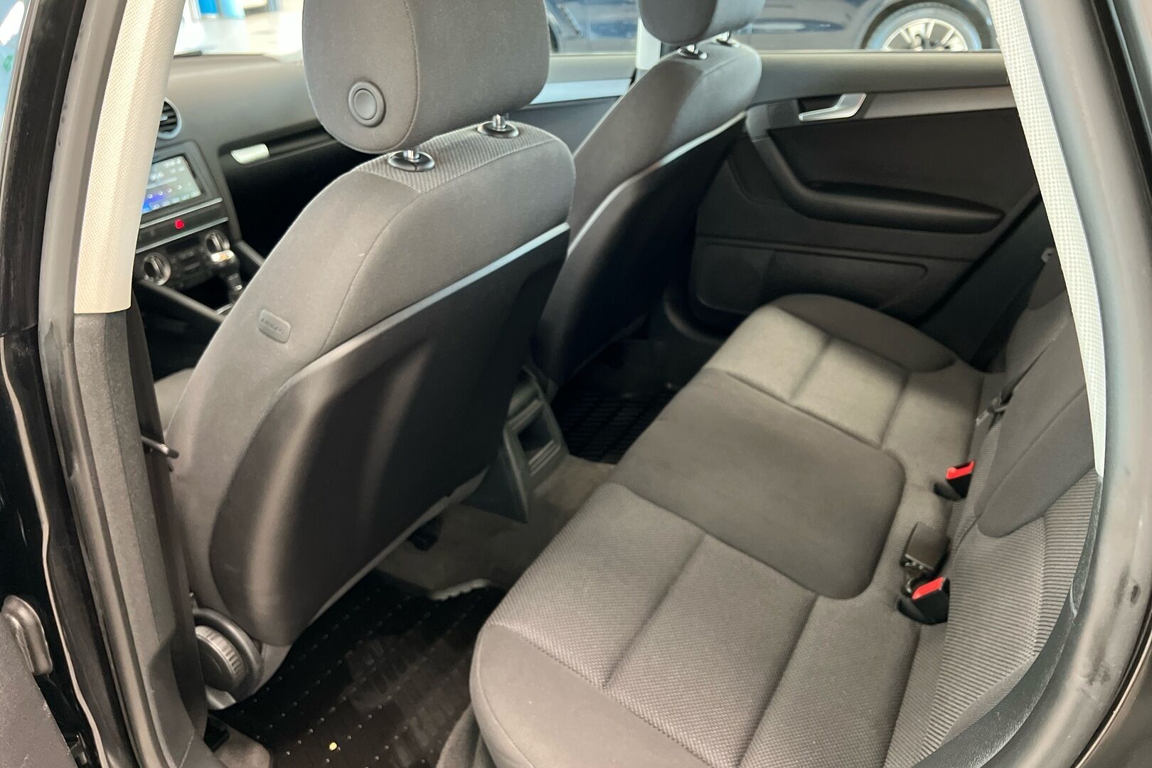 Audi A3 iso kuva 9