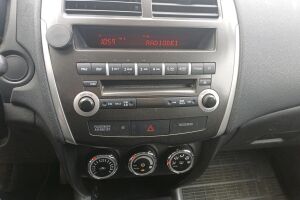 Mitsubishi ASX esikatselu 13