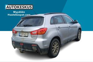 Mitsubishi ASX esikatselu 25