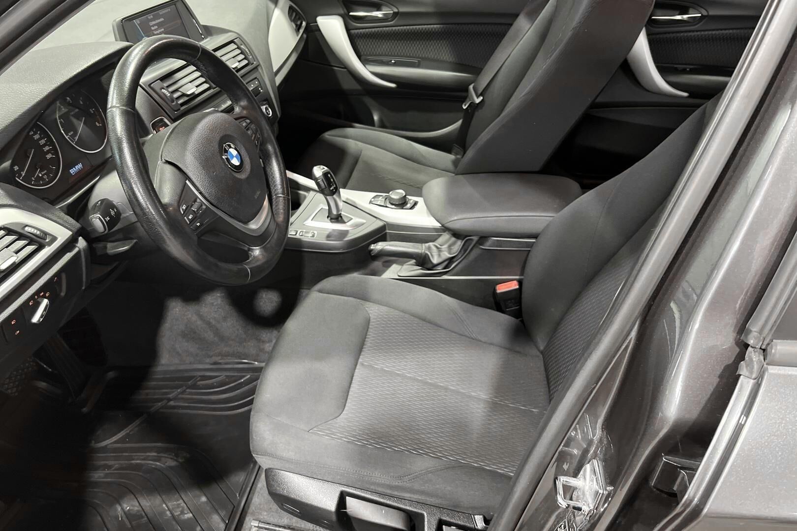 BMW 1-sarja iso kuva 9