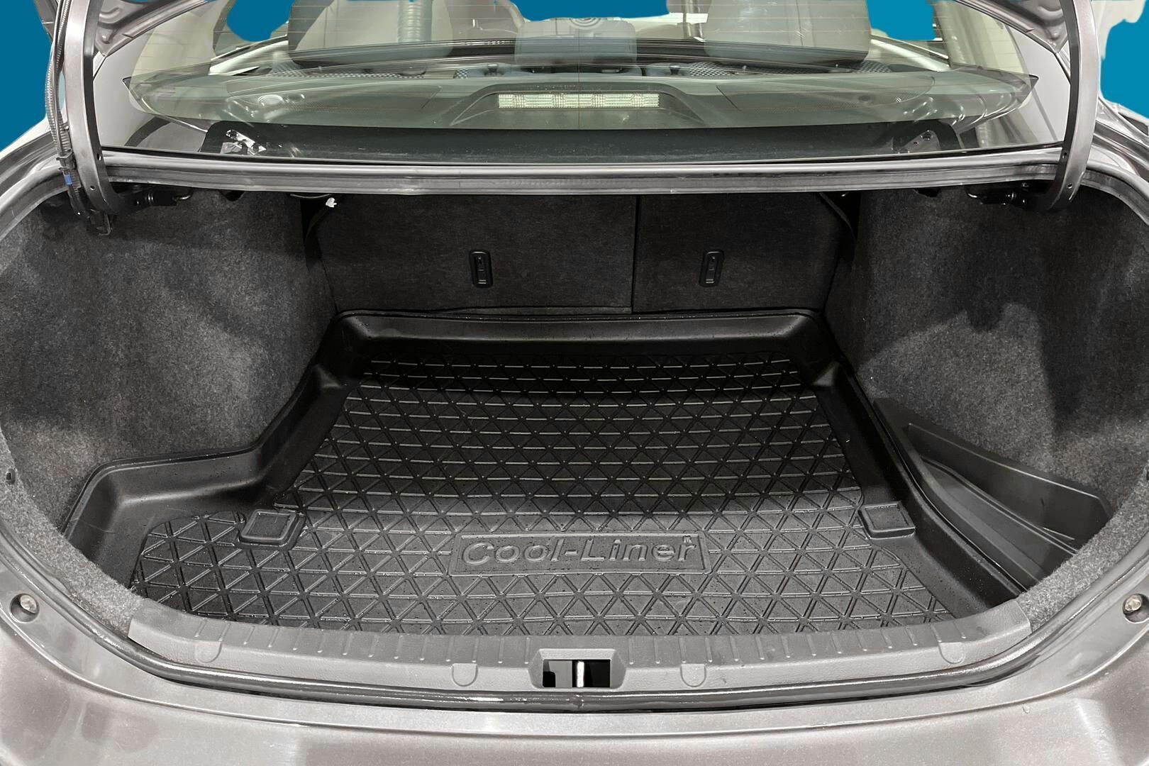 Toyota Corolla iso kuva 12