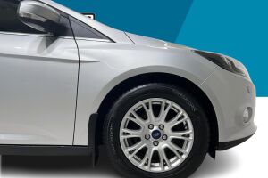 Ford Focus esikatselu 13