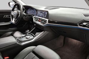 BMW 3-SARJA esikatselu 7