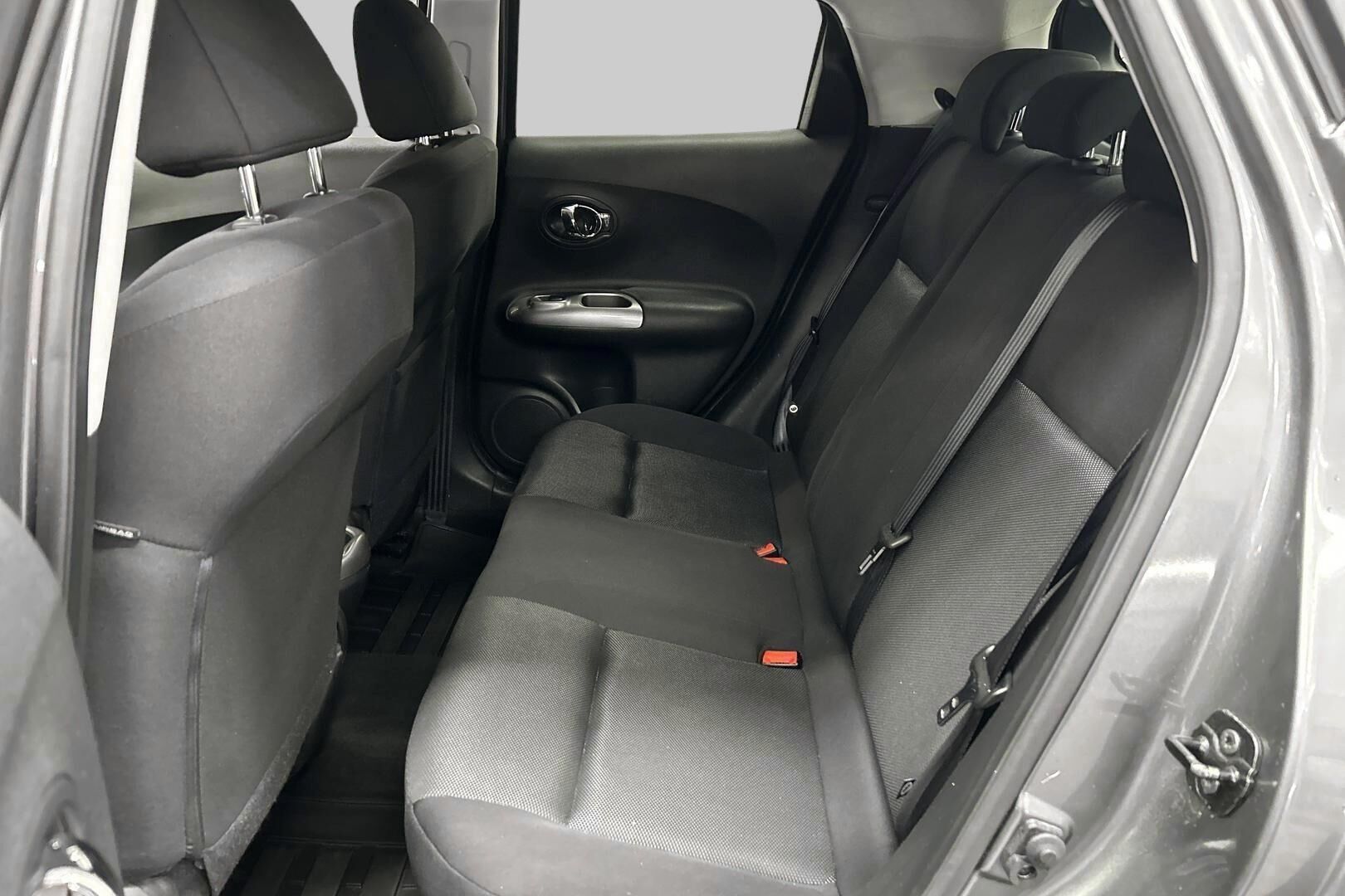 Nissan Juke iso kuva 18