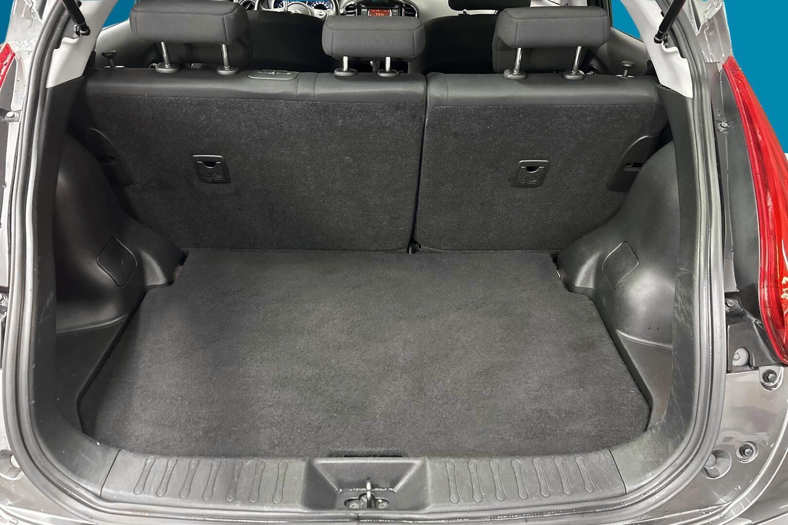 Nissan Juke iso kuva 8