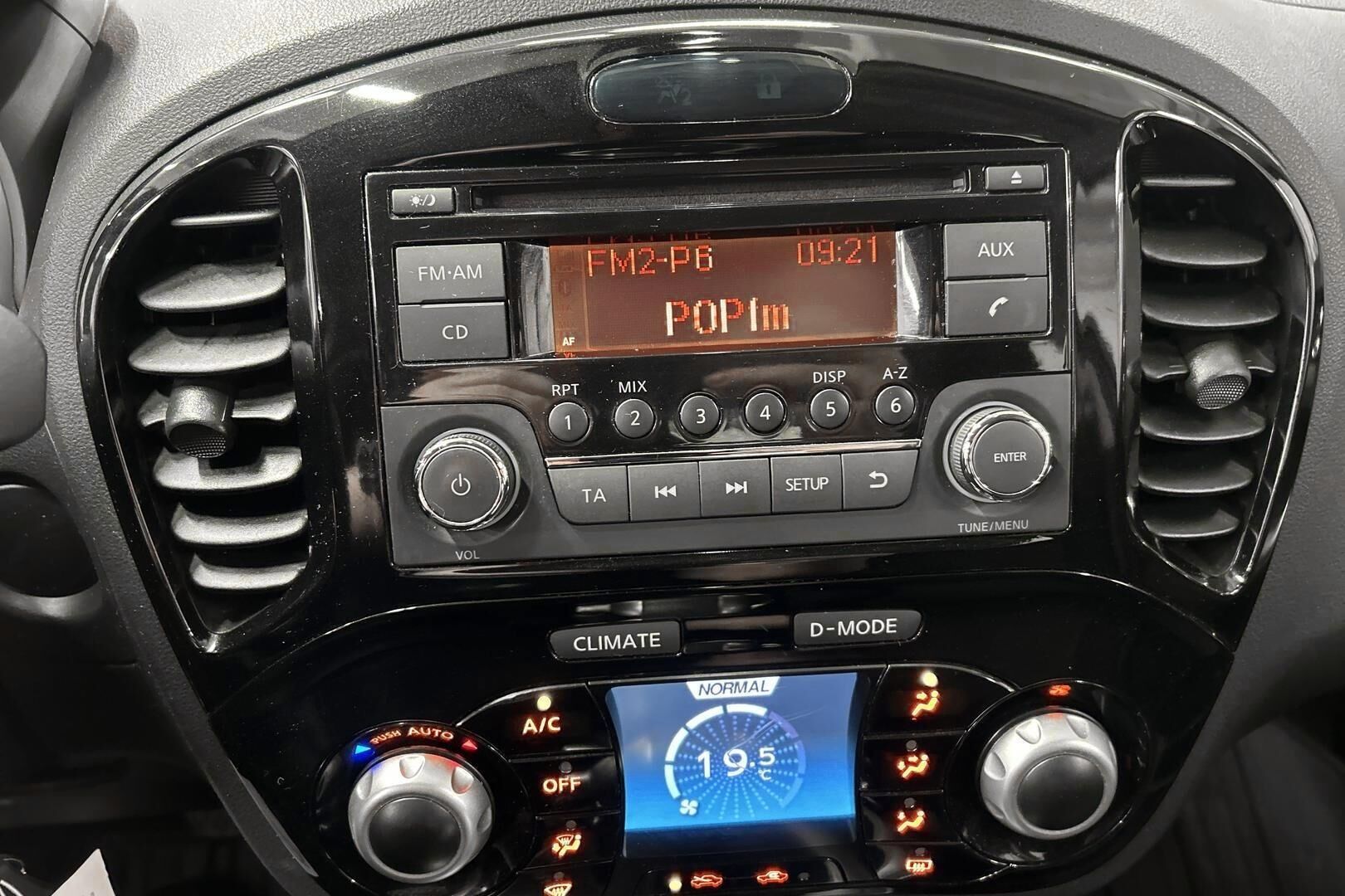 Nissan Juke iso kuva 11