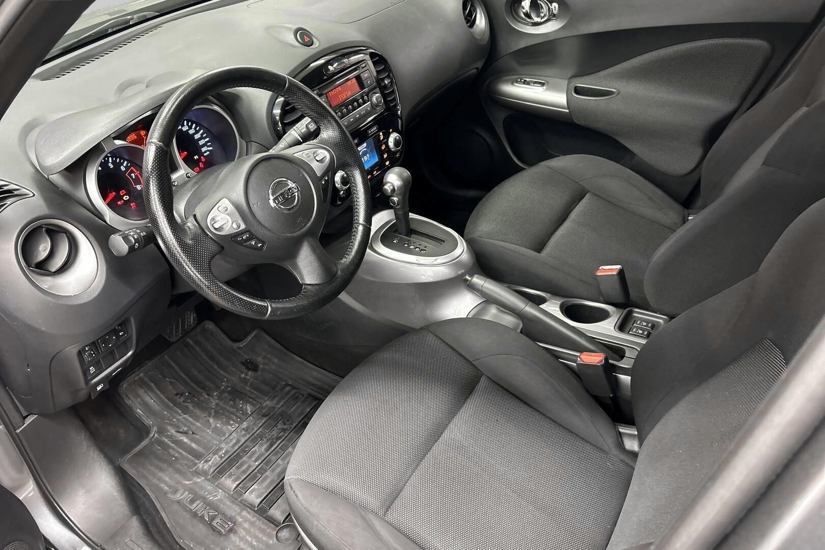 Nissan Juke iso kuva 17