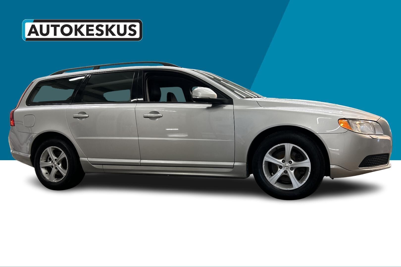 Volvo V70 iso kuva 3