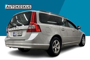 Volvo V70 esikatselu 4