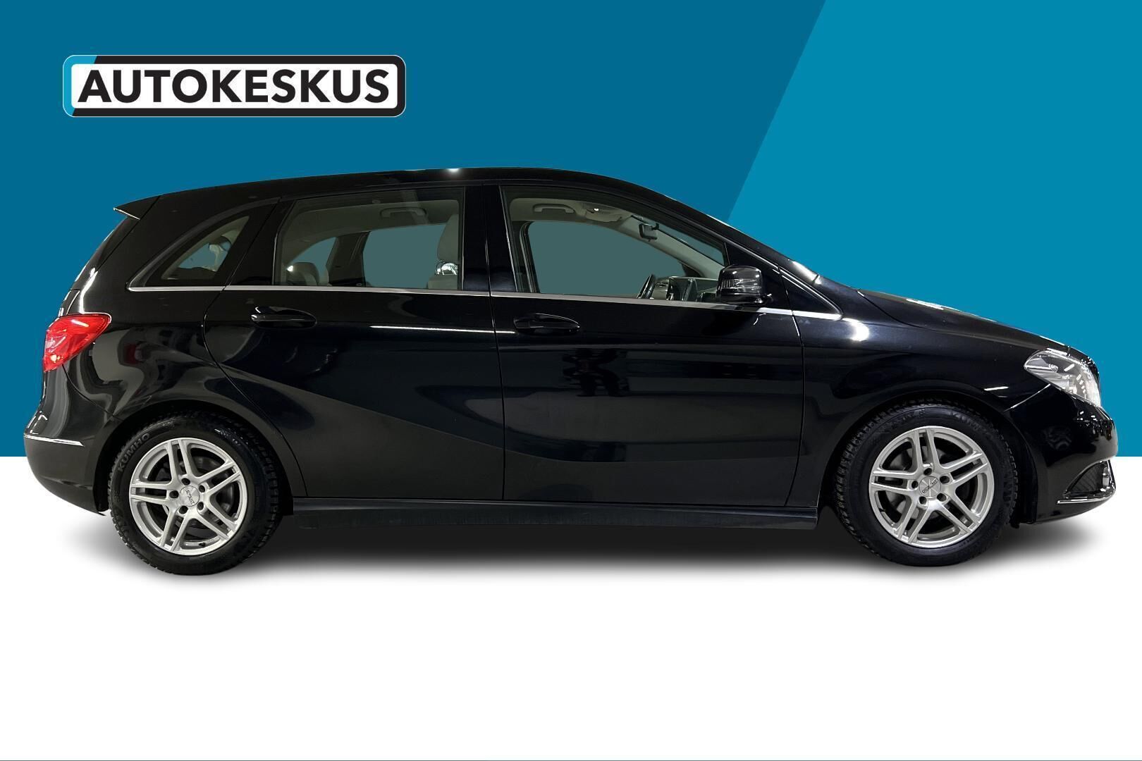 Mercedes-Benz B iso kuva 16