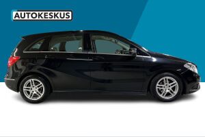 Mercedes-Benz B esikatselu 16