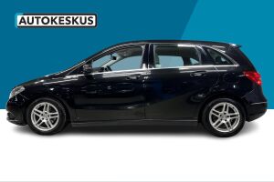 Mercedes-Benz B esikatselu 18