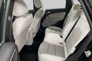 Mercedes-Benz B esikatselu 6