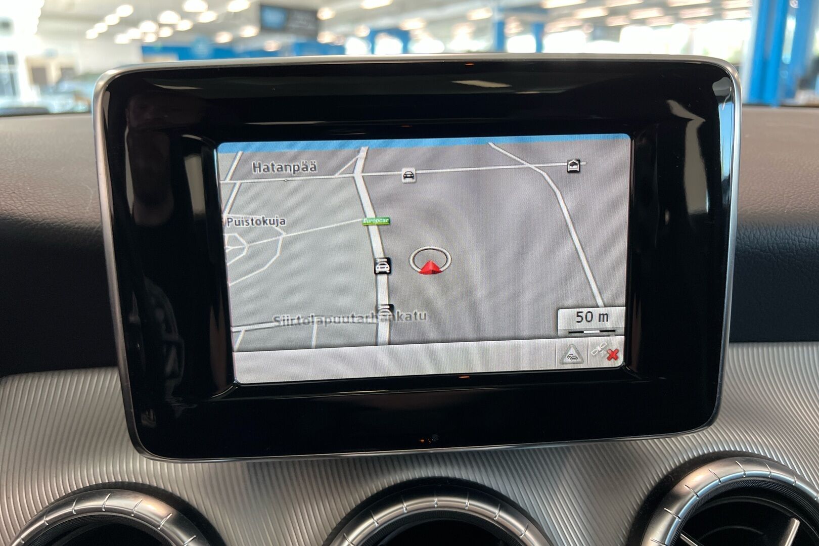 Mercedes-Benz CLA iso kuva 12