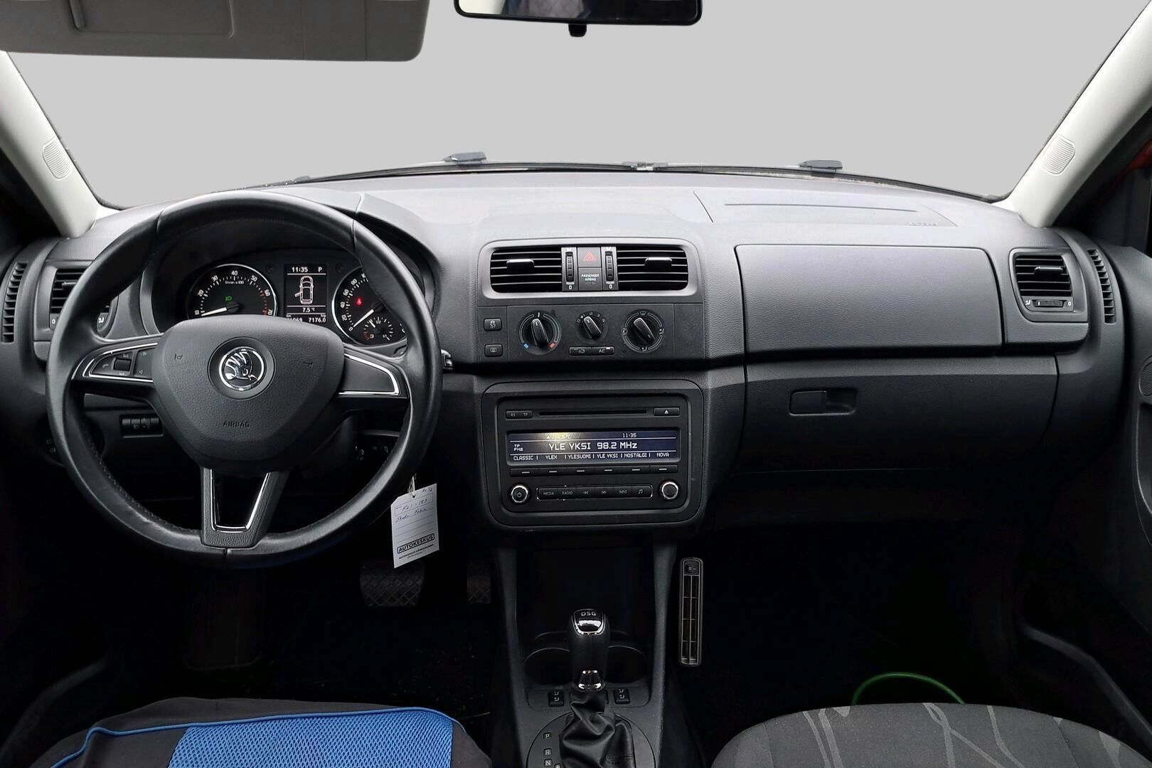 Skoda Fabia iso kuva 2
