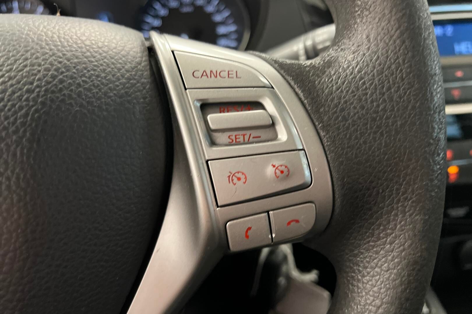 Nissan Qashqai iso kuva 17