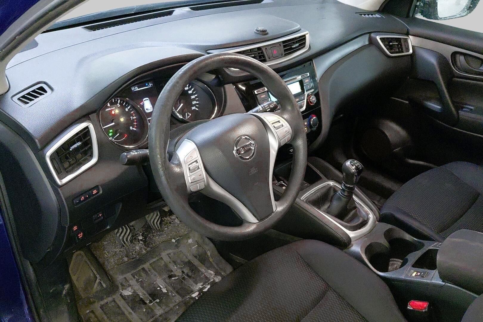 Nissan Qashqai iso kuva 1