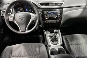 Nissan Qashqai esikatselu 10