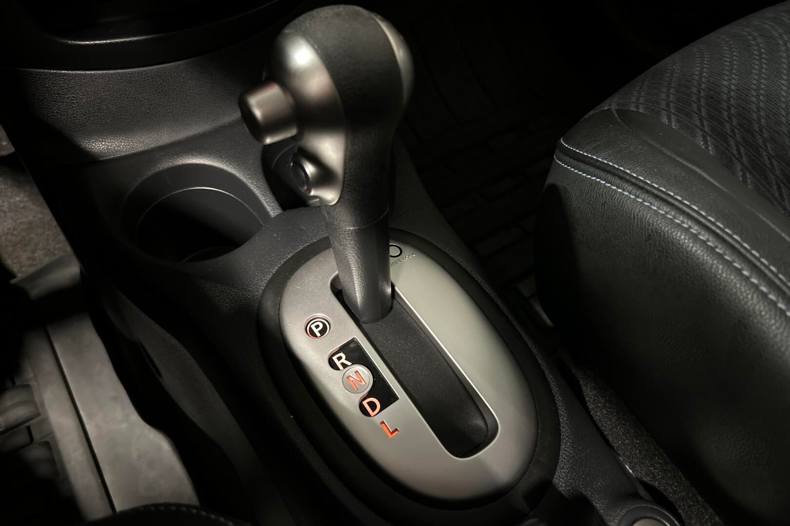 Nissan Note iso kuva 30