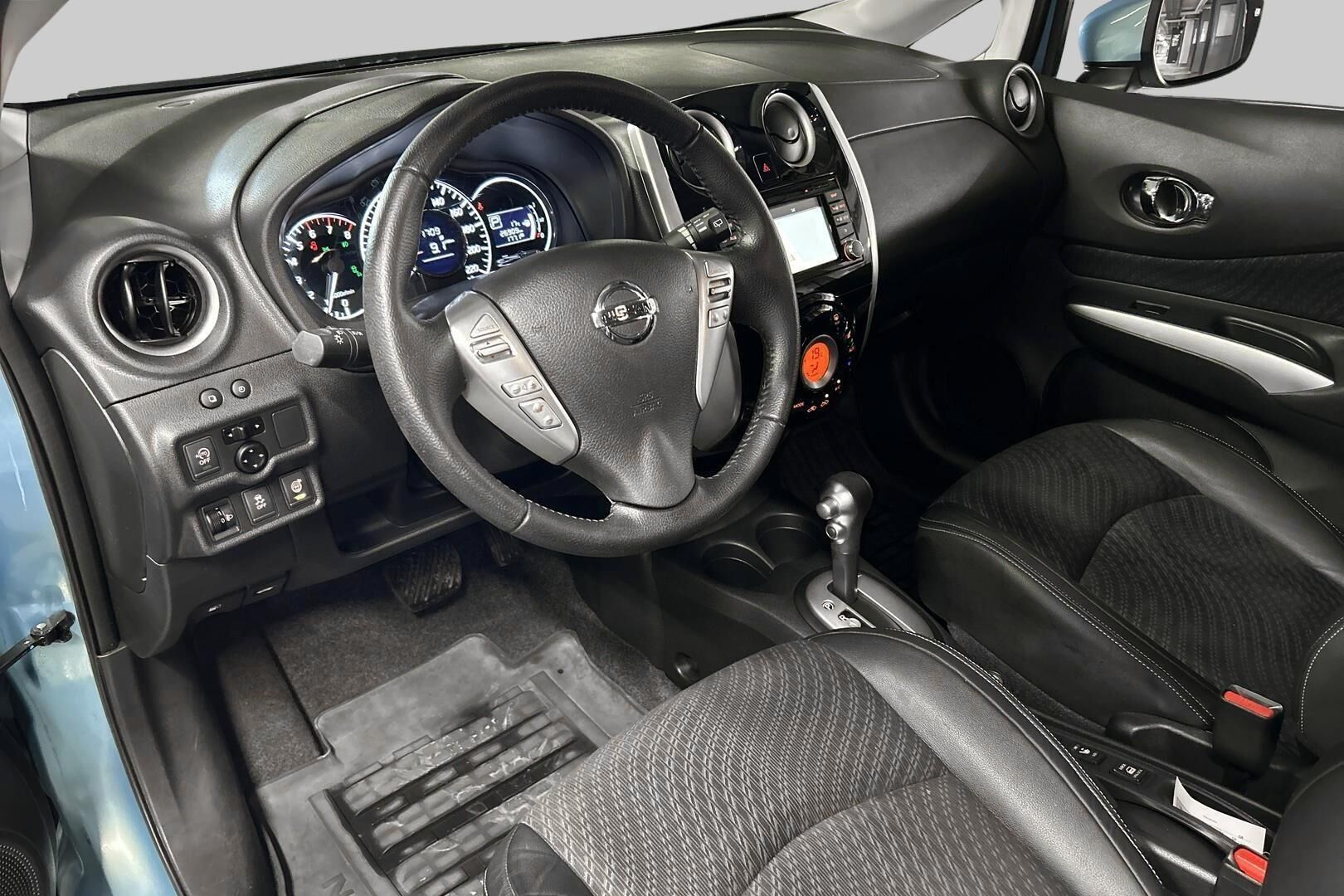 Nissan Note iso kuva 29