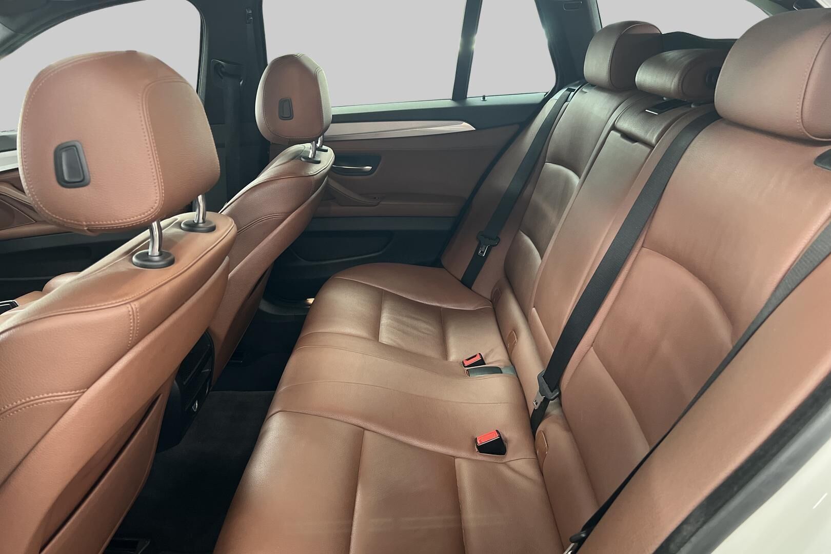 BMW 5-sarja iso kuva 9