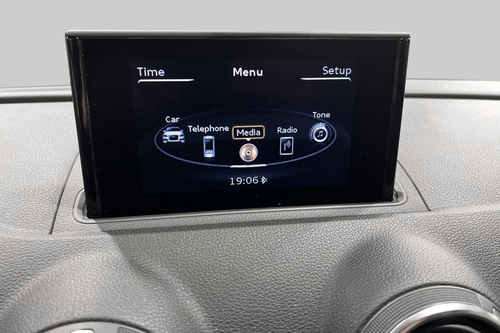 Audi A3 iso kuva 18