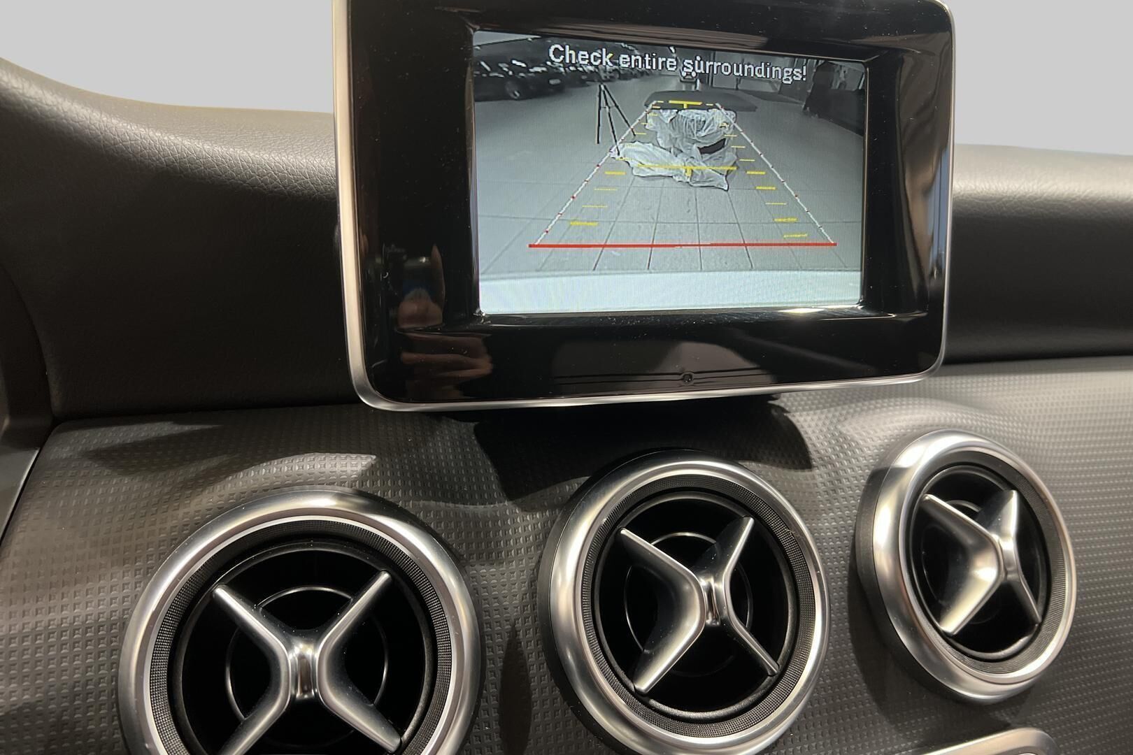 Mercedes-Benz A iso kuva 16