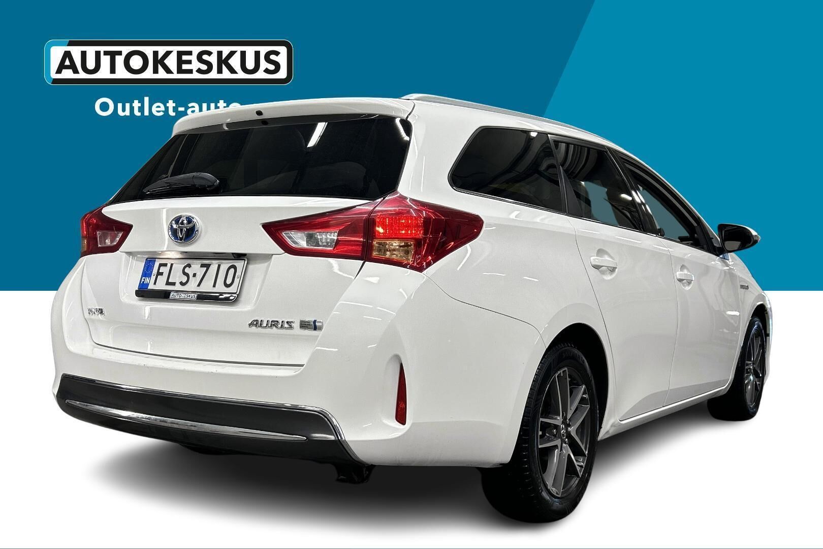 Toyota Auris iso kuva 4