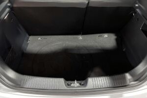 Kia Rio esikatselu 10