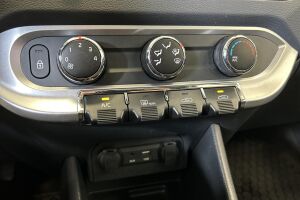 Kia Rio esikatselu 14