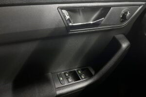 Skoda Fabia esikatselu 32