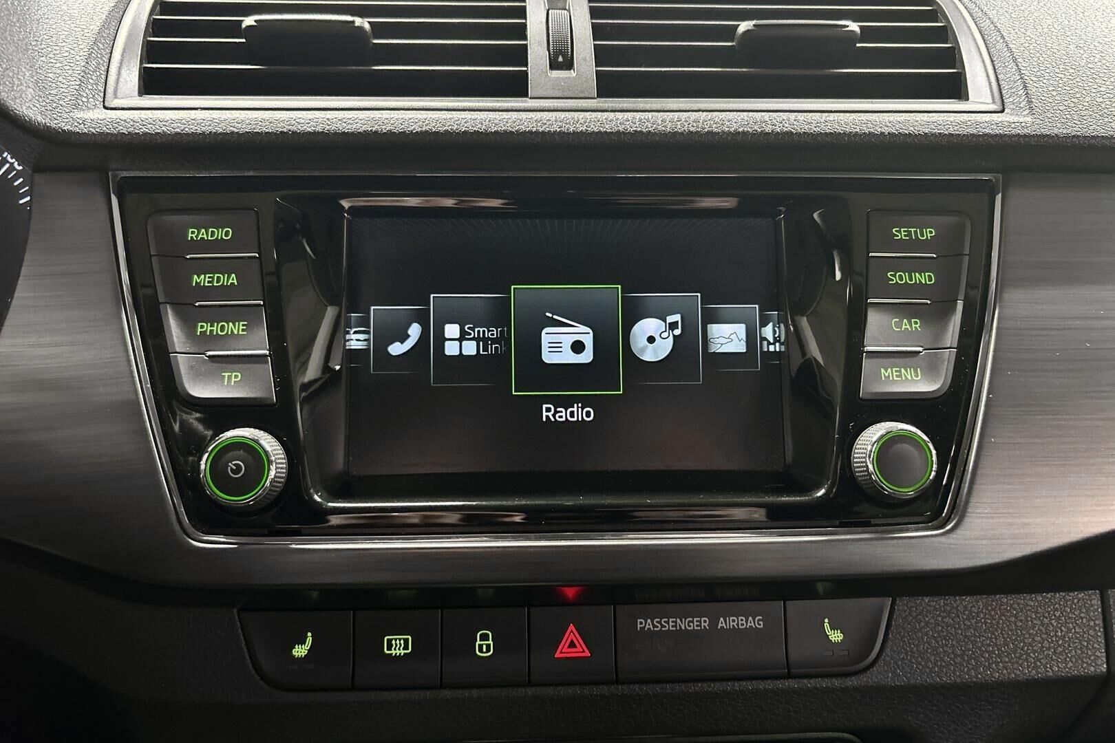 Skoda Fabia iso kuva 21