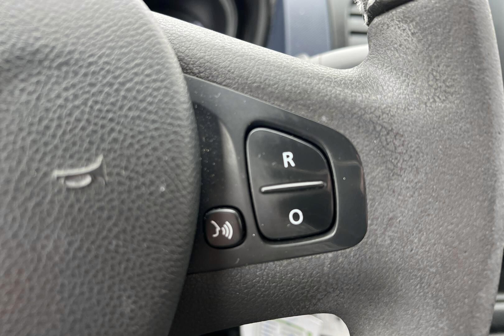 Opel Vivaro iso kuva 17