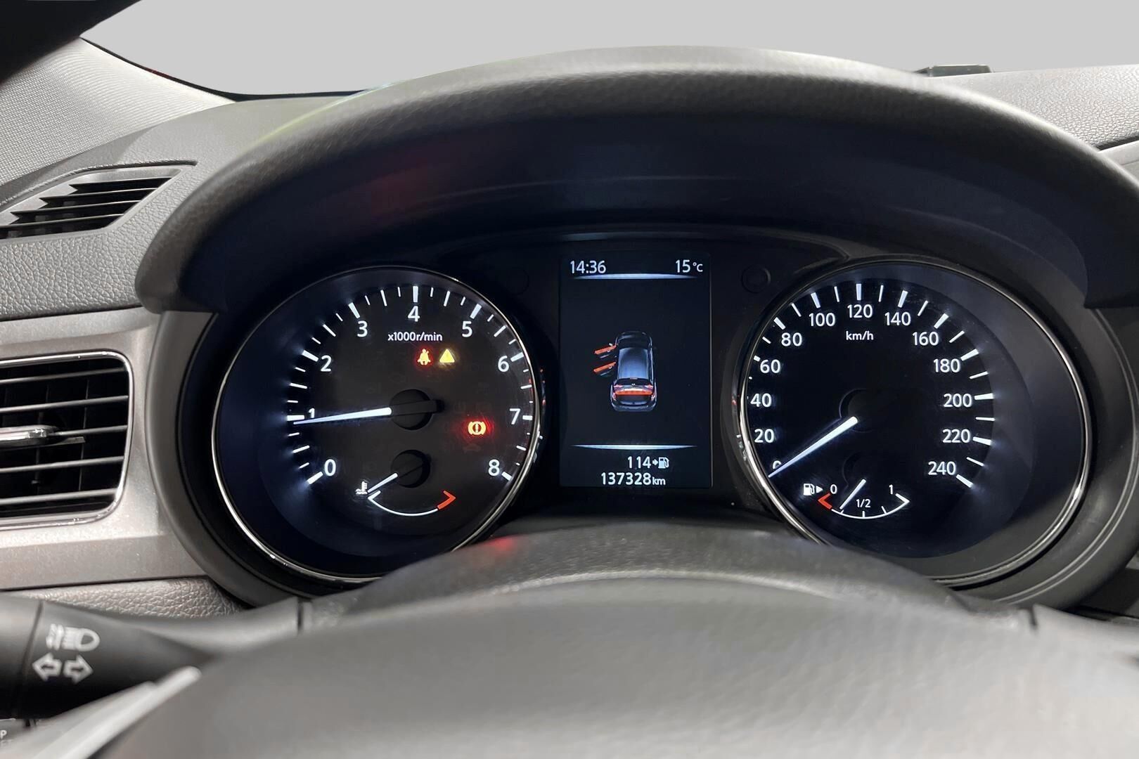 Nissan Pulsar iso kuva 20