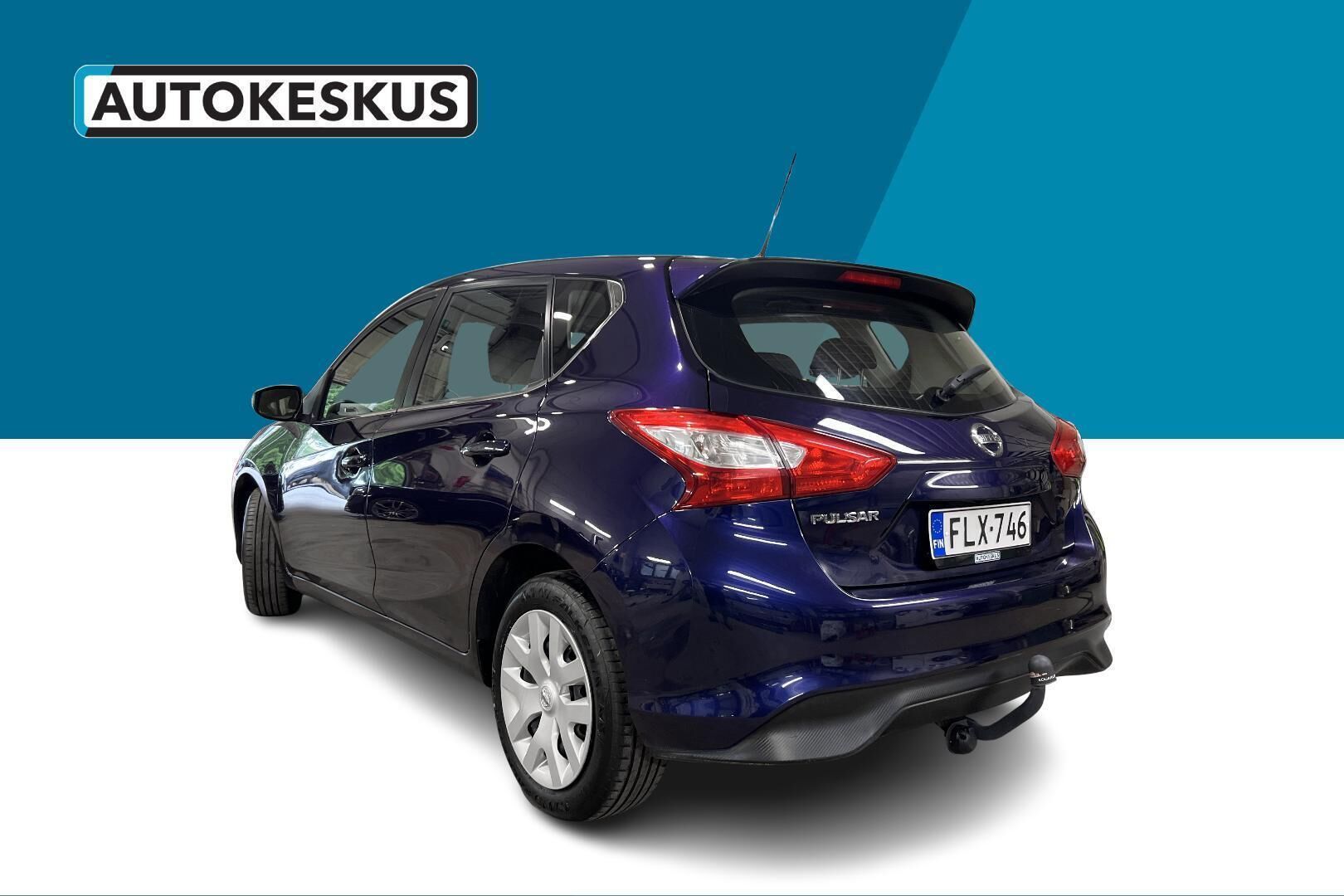 Nissan Pulsar iso kuva 7