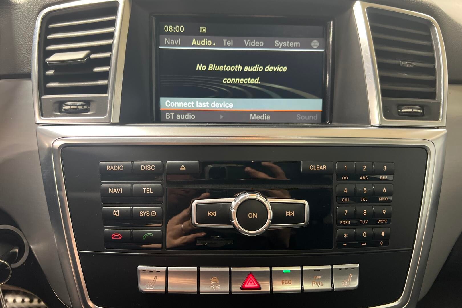 Mercedes-Benz ML iso kuva 15