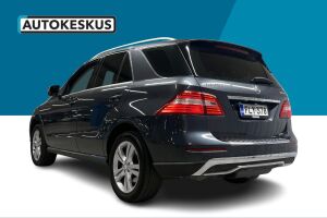 Mercedes-Benz ML esikatselu 7